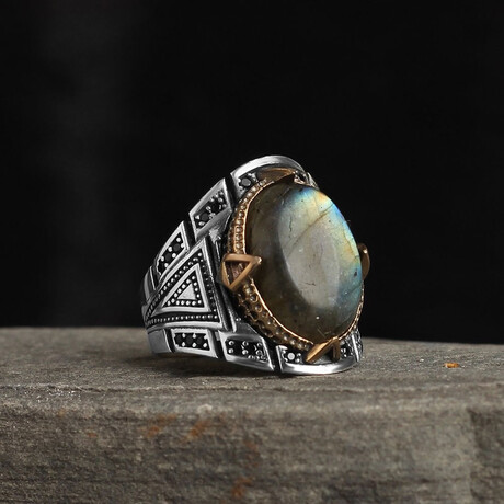 Genuine Labradorite Stone V1 // Silver + Multicolor (6.5)