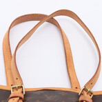 Louis Vuitton // Bucket Pm Monogram