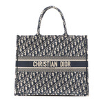 Christian Dior // Oblique Book Tote