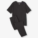 Essential Short Sleeve Tee And Pant Pajama Set // Black (S)