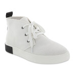 The Chukka // White (8)