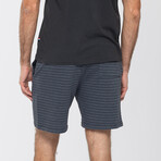 Tonal Stripe Short // V Black (L)