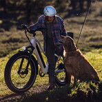 Pioneer Step-Thru Fat Tire E-Bike // White