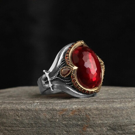925 Sterling Silver Garnet Stone Silver Ring (6.5)