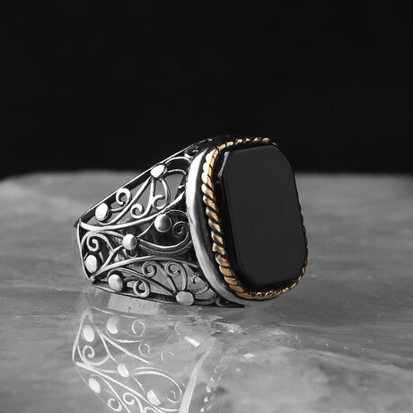 925 Sterling Silver Natural Onyx Stone Ring (6.5)