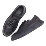 Tough Duty Wingtip Nubuck Sneakers // Black (Men's Euro 38)