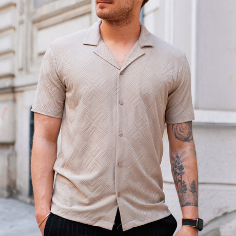 Jacquard Patterned Short Sleeve Shirt // Beige (S)