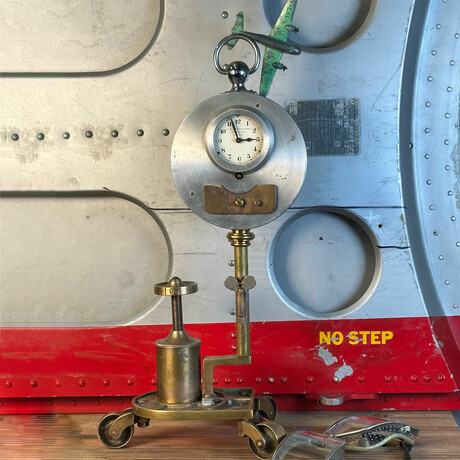 Time Flies No. 11 Table Clock