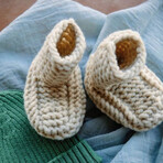 Chilote Baby Shoes // One Size // Ivory + Brown