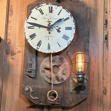 Newport Wall Clock and Lamp