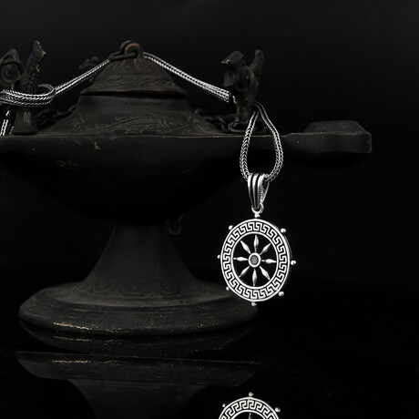 Wheel Necklace