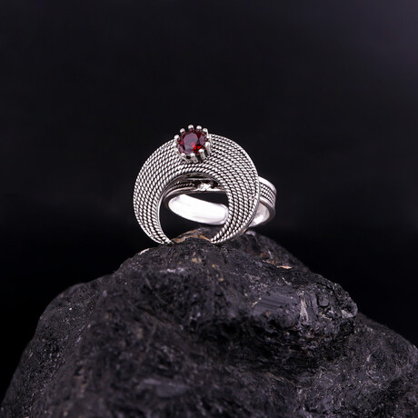 Crescent Moon Ring with Garnet (3.5)