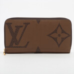 Louis Vuitton // Giant Monogram Reverse Zippy Wallet Round-Zip-Wallet