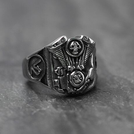 Engine Design Skull Antiqued Finish Stainless Steel Ring (8)