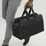 Embark Duffle Black // Black