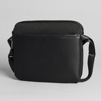 Messenger Vegan Leather // Black