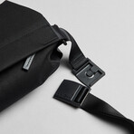 Sling // Black