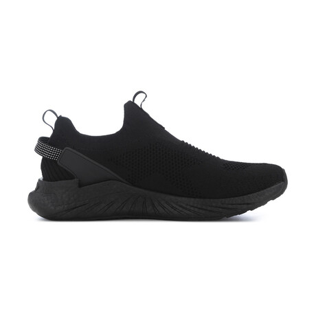 Vigorate Slip On // Black (US Men's Size 7)