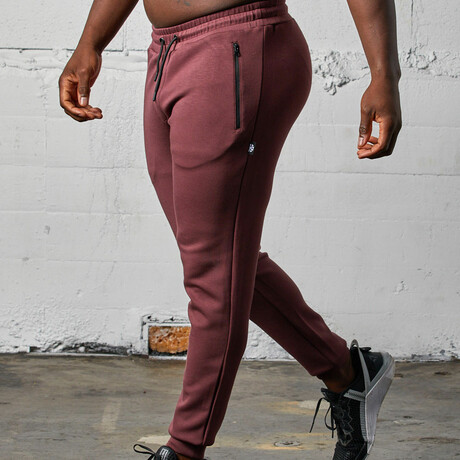 Gender Neutral Everyday Tech Jogger // Merlot (XS)