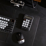 Azio IZO NumPad / Calculator with Red switch (Black Willow)