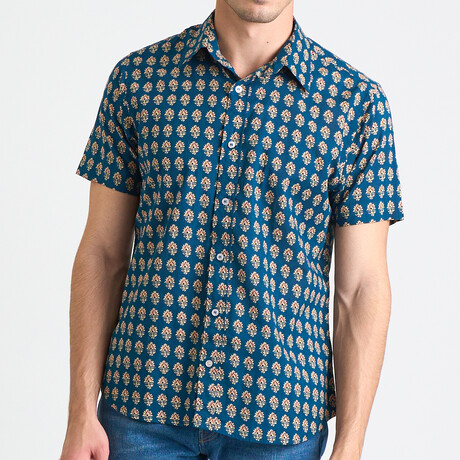 Sheril Short Sleeve Button-Up // Blue + Red Motif (S)