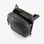 Stockholm Leather Shoulder Bag V1 // S // Black