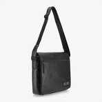 Stockholm Leather Shoulder Bag // M // Black