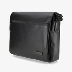 Stockholm Leather Shoulder Bag // L // Black