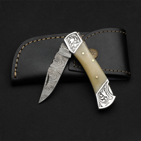 Damascus Folding Knife // 01