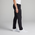 TRUE All Day Chino // Black (34WX32L)