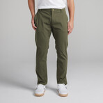 TRUE All Day Chino // Olive (33WX32L)