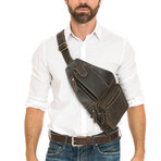 American Bison // Hunter Leather Front Messenger // Brown