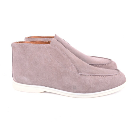 Loro Sport // Taupe Suede (US: 7)