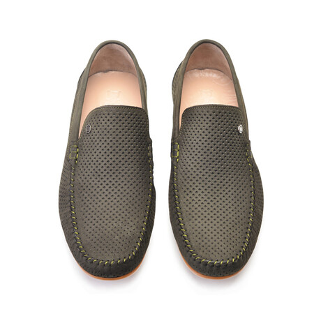 Perforated Driver // Olive (US: 7)