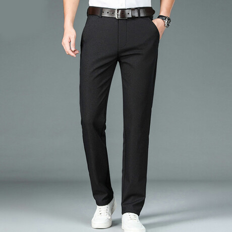 Chino Pants // Black (32)