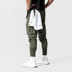 0437. TETRA-LITE™ Cargo High Rib Jogger // Olive (S)