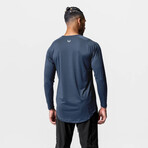 0659. Silver-Lite™ 2.0 Established Long Sleeve // Navy (S)