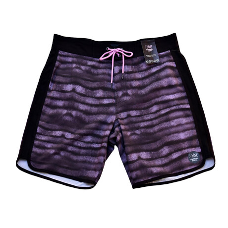 Watercolor Waves Board Shorts // Black (28)