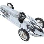 Indianpolis // Black Seat