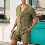 Button-Up + Shorts // 2-Piece Set // Green (M)