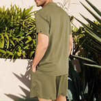 Button-Up + Shorts // 2-Piece Set // Green (M)