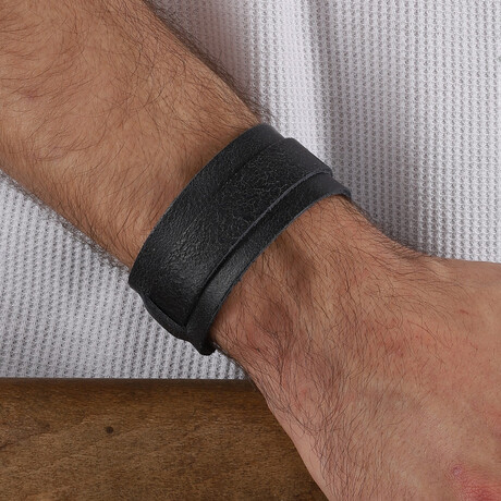 Leather Bracelet I // Black