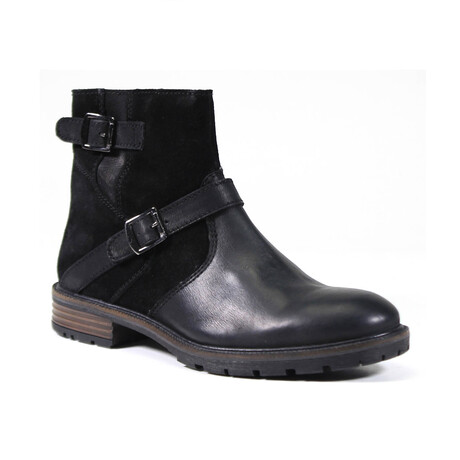 Rustic Asphalt // Knock Over // Black (Euro: 41)