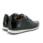 Sneakers In Pull Up Leather // Black (39)