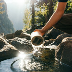 Luci Pro Series: Lux + Mobile Charging