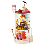 Mysterious Neighbor // 135 Pieces