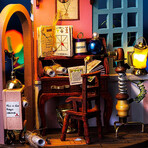 Mysterious Neighbor // 135 Pieces