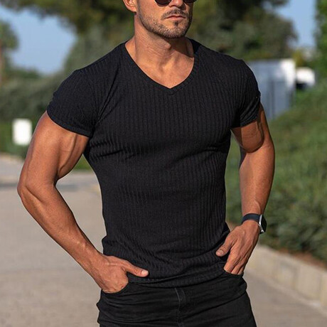 Ribbed V-Neck // Black (XS)