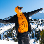 Baseline Midlayer // Gold (XS)