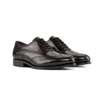 James Wingtip Derby // Black (US: 7)